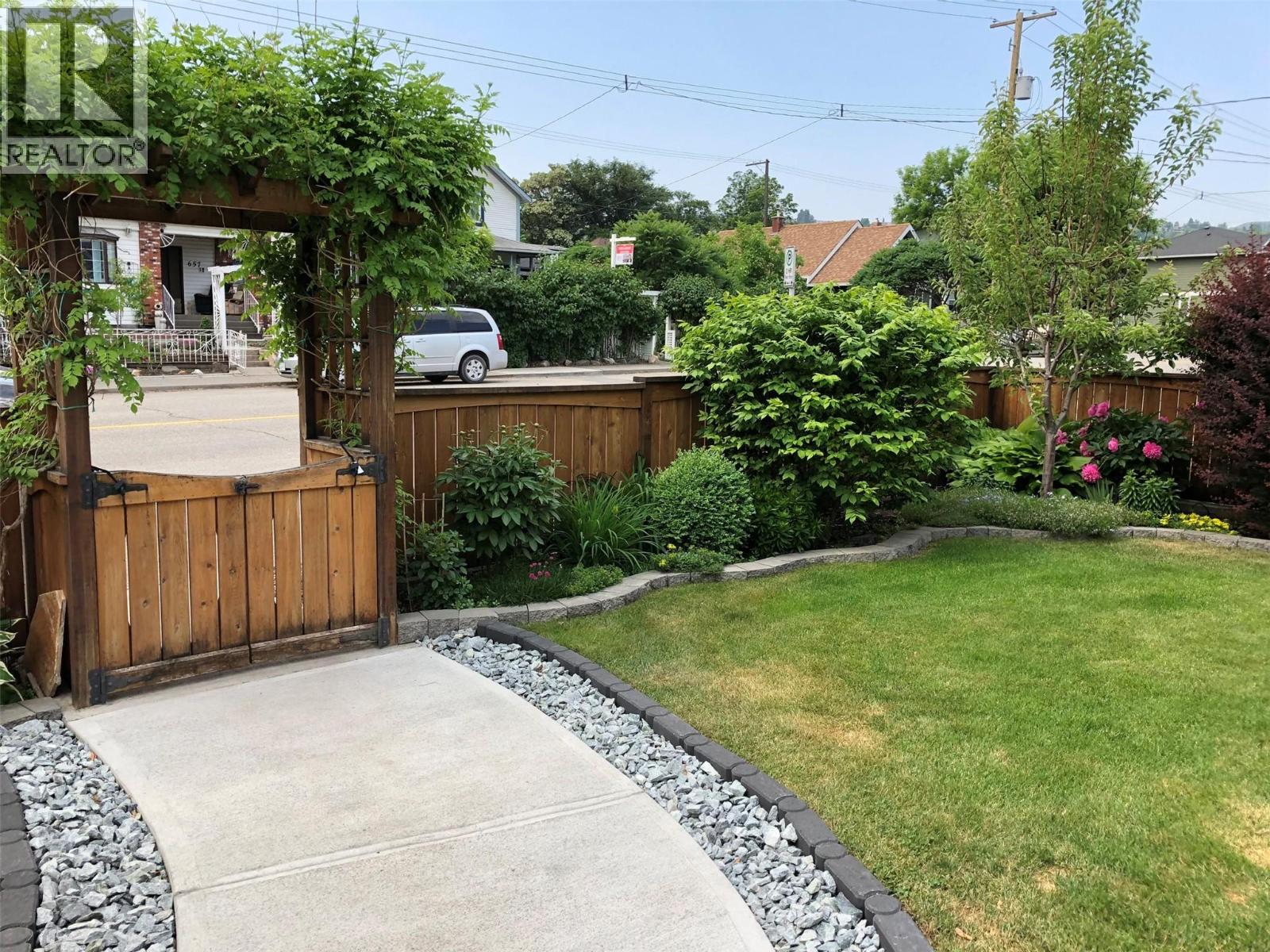 660 Battle Street, Kamloops