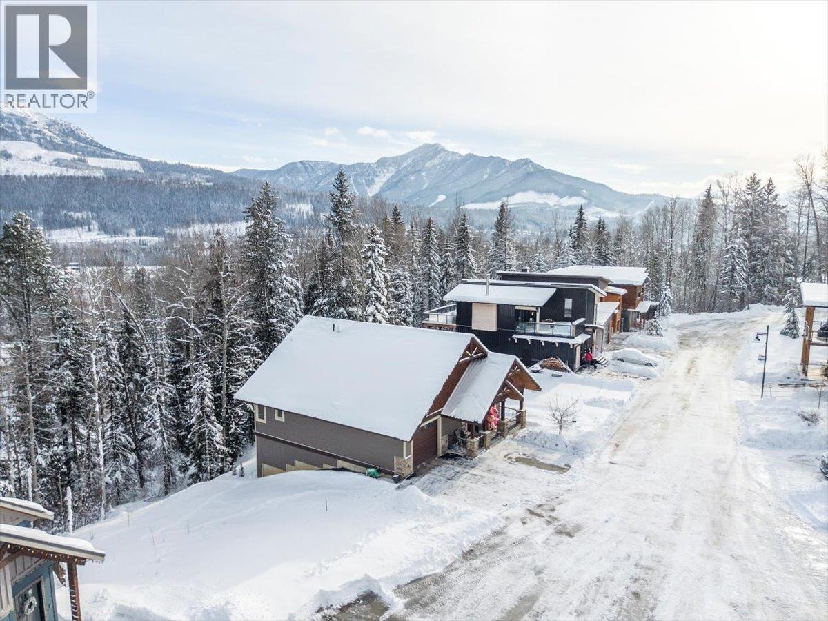 12 Alpine Trail Place, Fernie