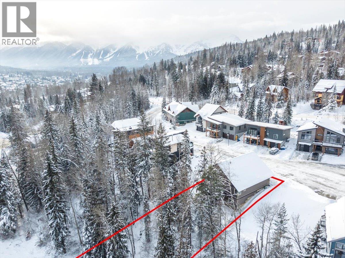 12 Alpine Trail Place, Fernie