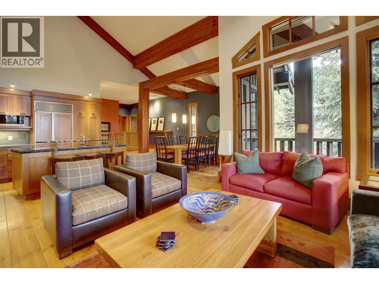 6C 2300 NORDIC DRIVE, Whistler