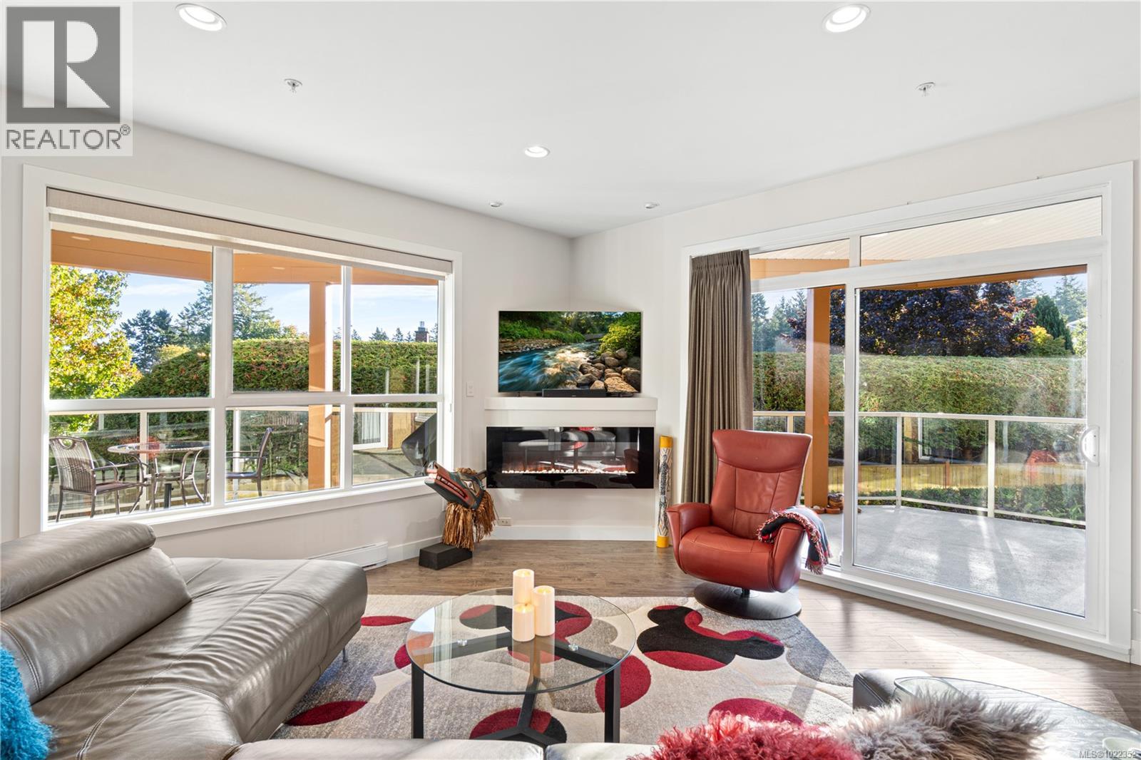 203 439 College Rd, Qualicum Beach