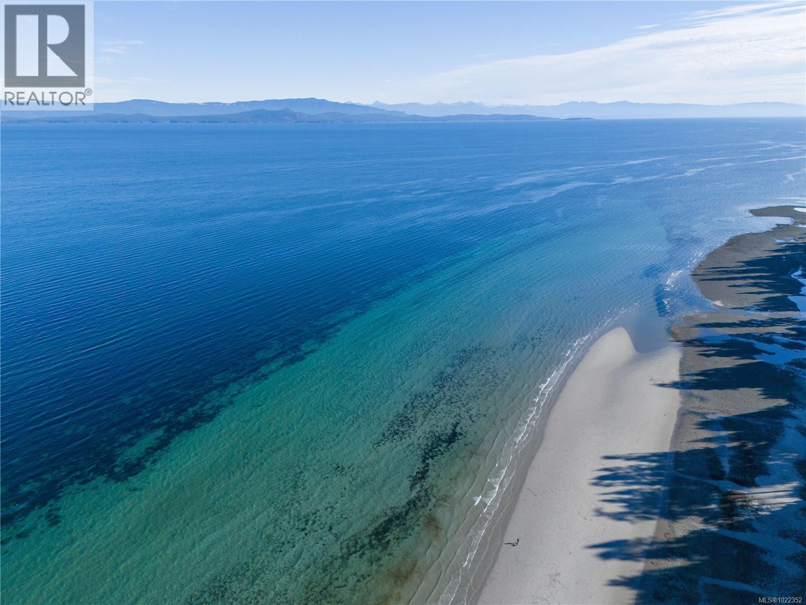 203 439 College Rd, Qualicum Beach