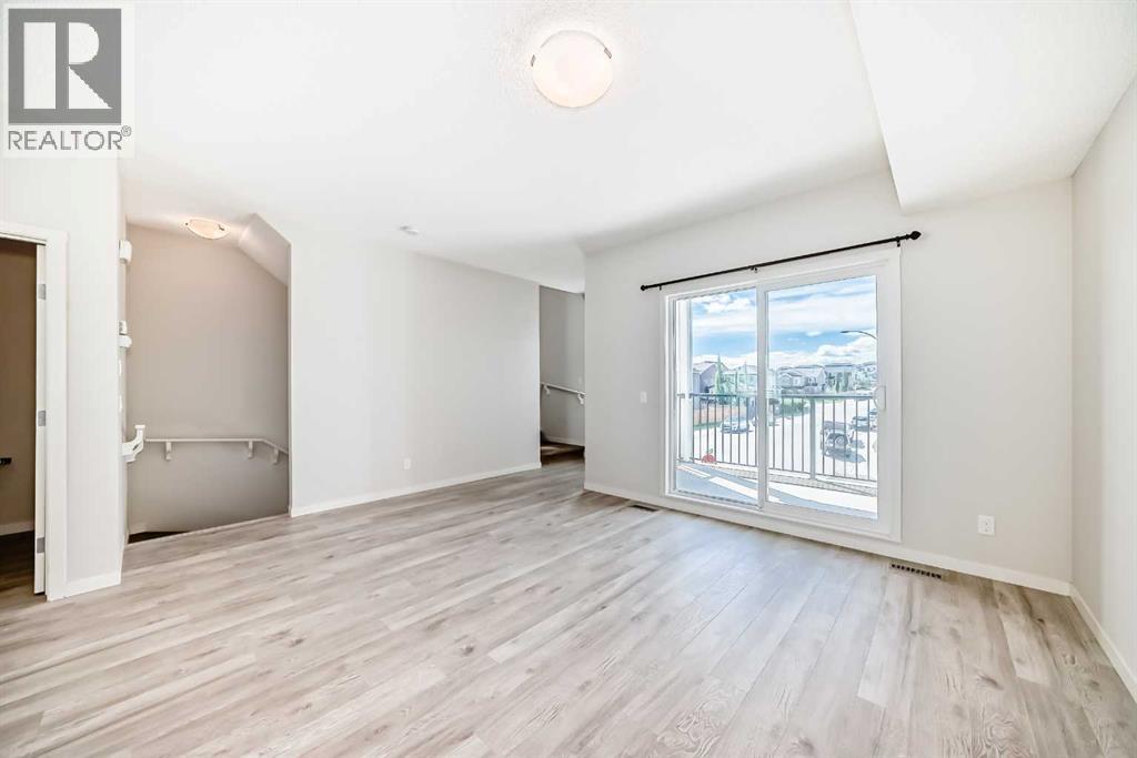 Single Family House for Sale in  Nolanlake Cove NW Nolan Hill Calgary 