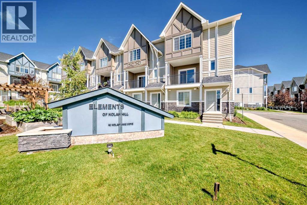 Single Family House for Sale in  Nolanlake Cove NW Nolan Hill Calgary 