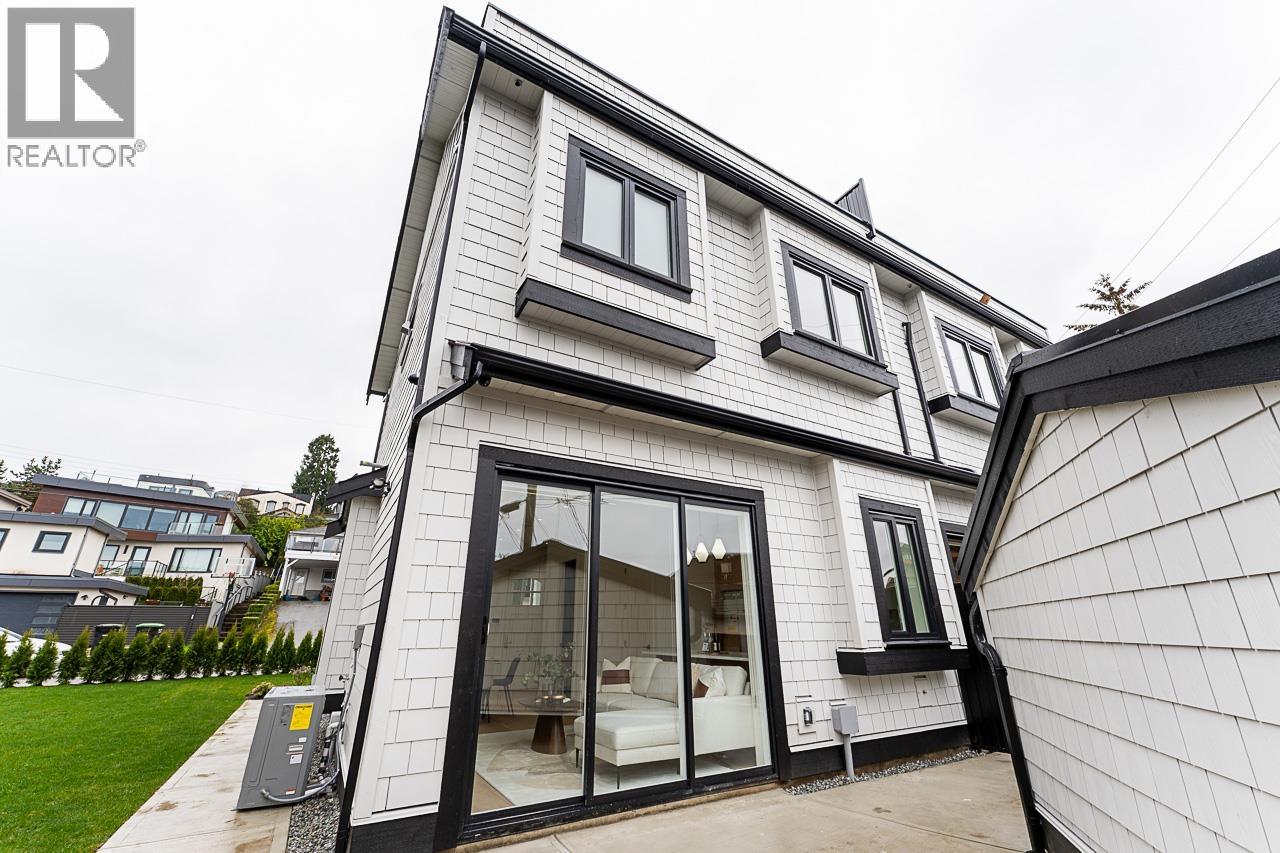 1 2837 OLIVER CRESCENT, Vancouver