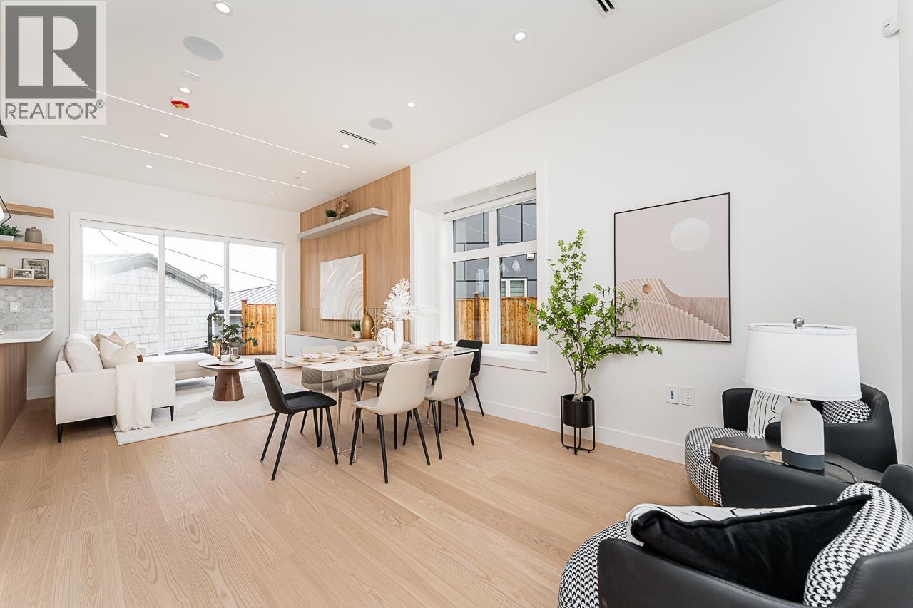 1 2837 OLIVER CRESCENT - Photo 3 of 23, Vancouver, British Columbia