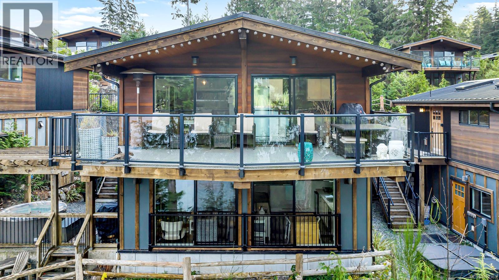 244 6596 Baird Rd, Port Renfrew