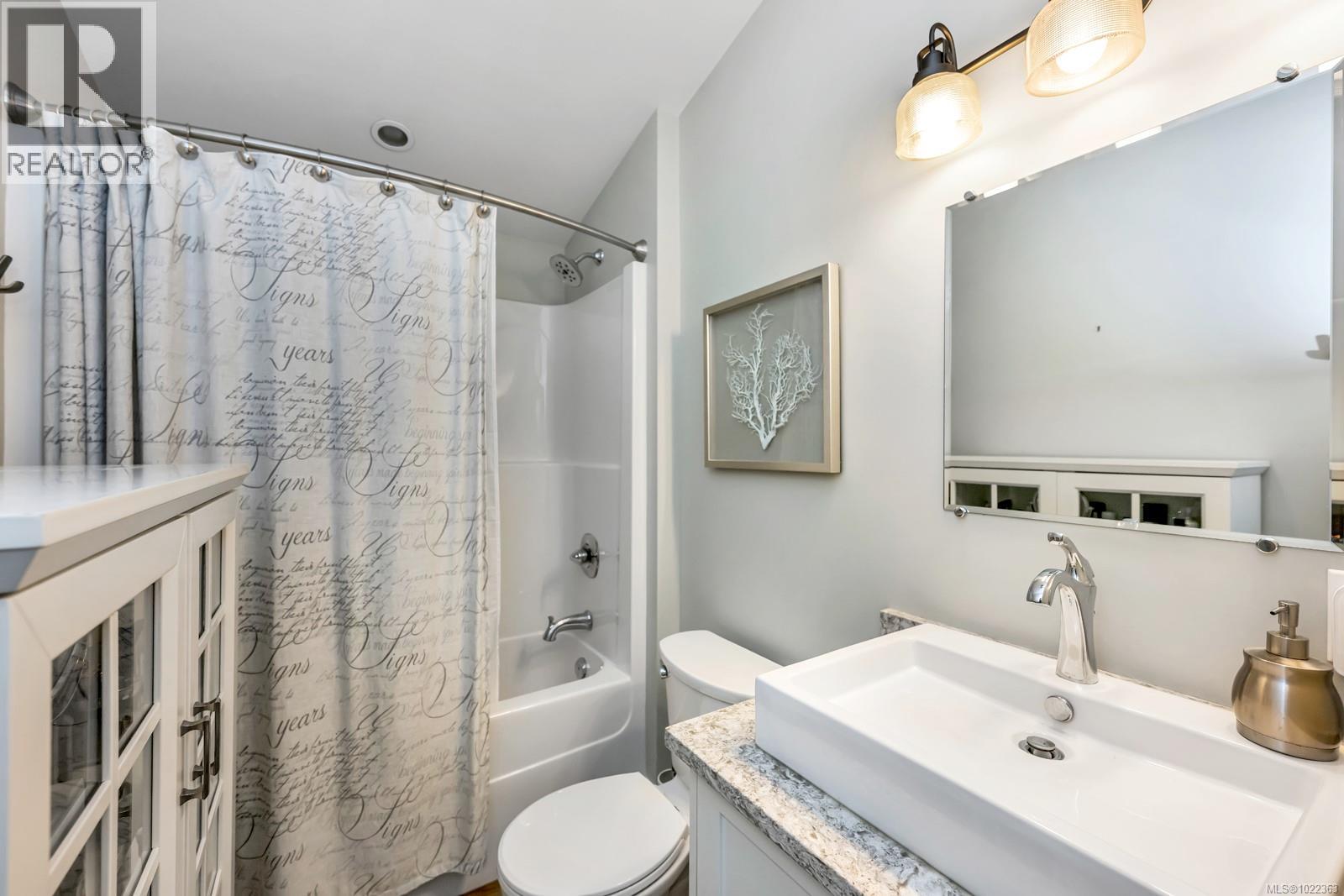 244 6596 Baird Rd, Port Renfrew