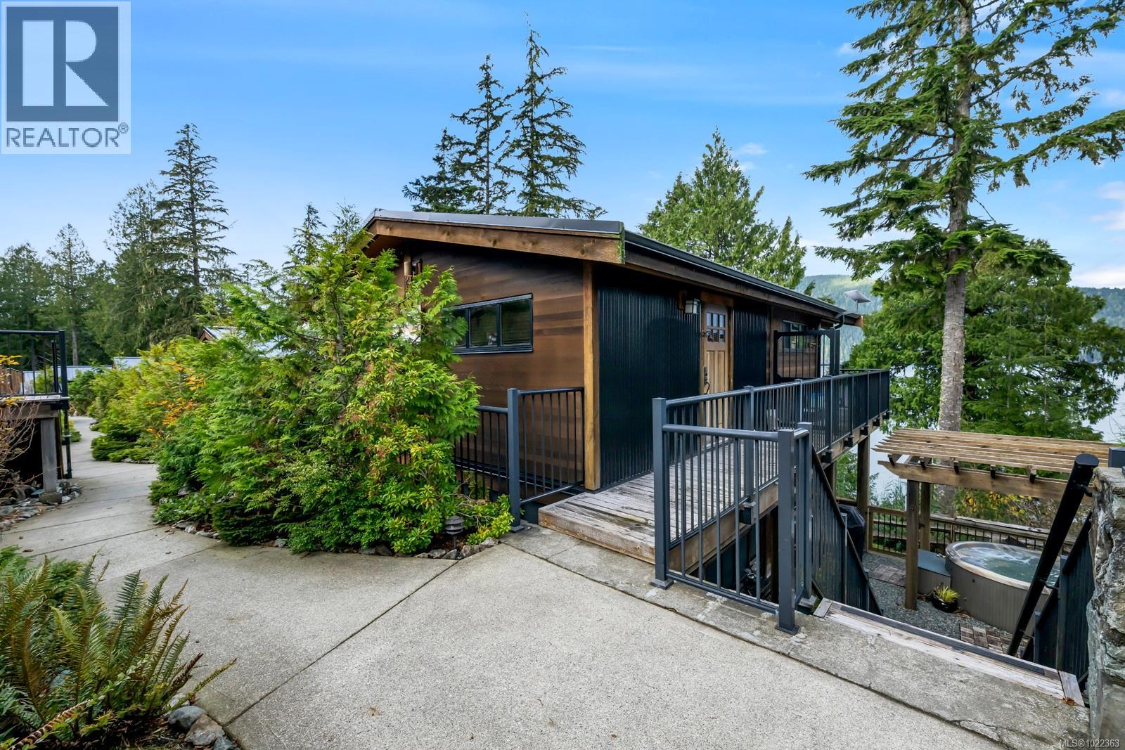 244 6596 Baird Rd, Port Renfrew