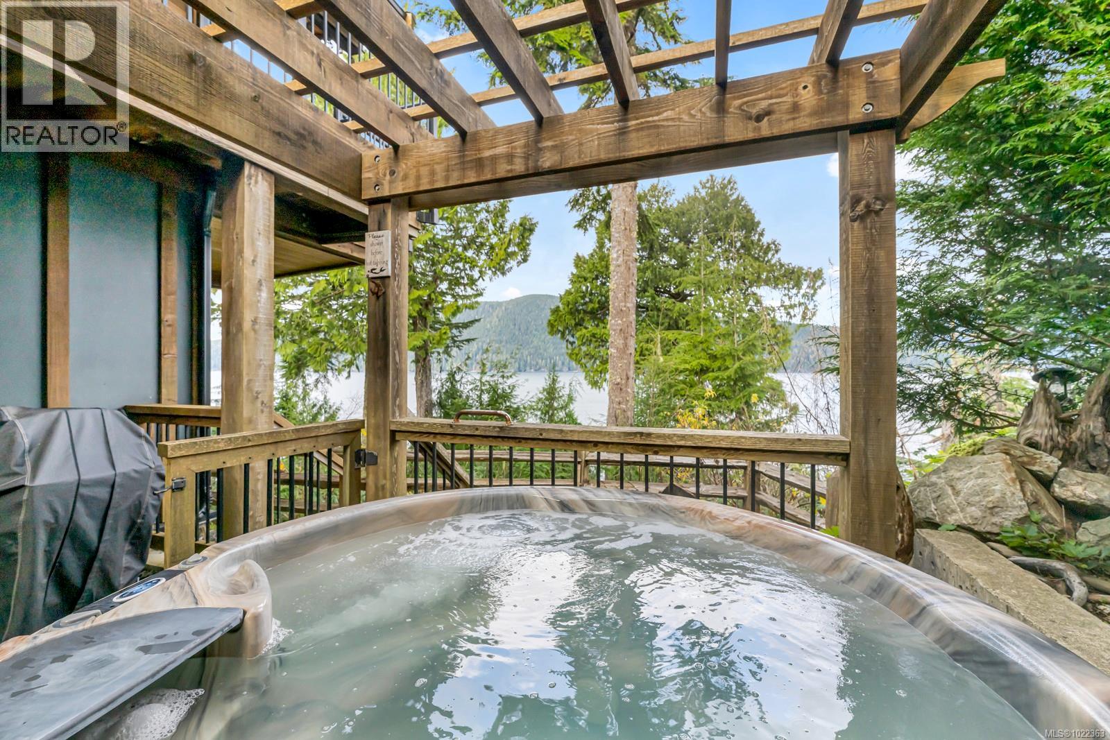 244 6596 Baird Rd, Port Renfrew