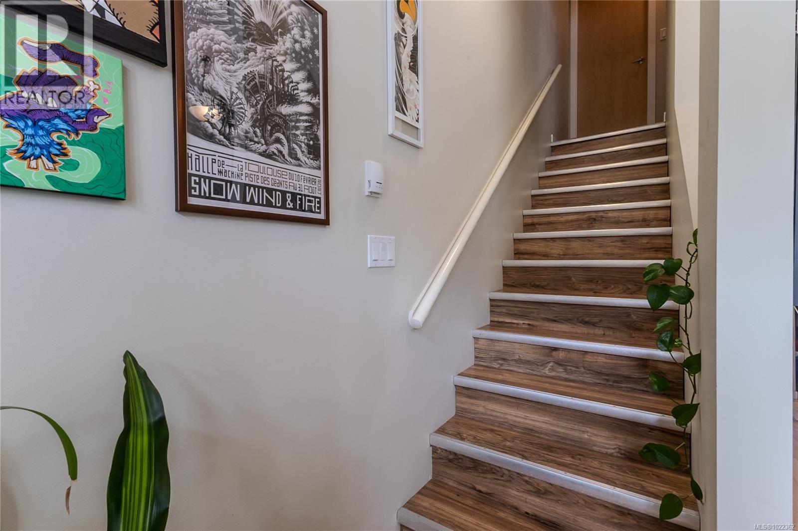 20 1019 North Park St, Victoria