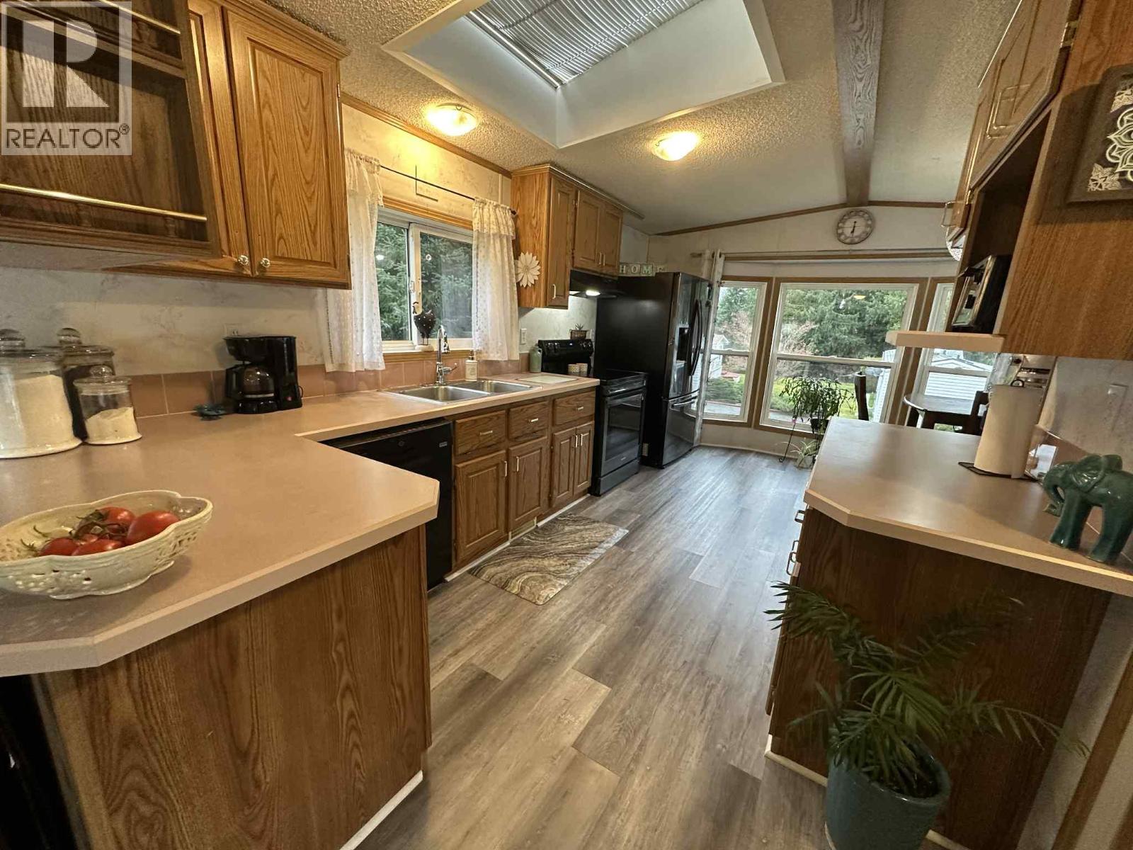 7126 Highway 3A Unit# 20, Nelson