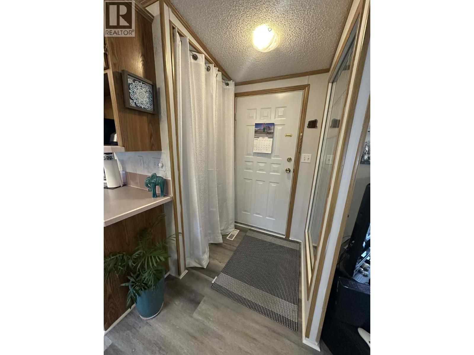 7126 Highway 3A Unit# 20, Nelson