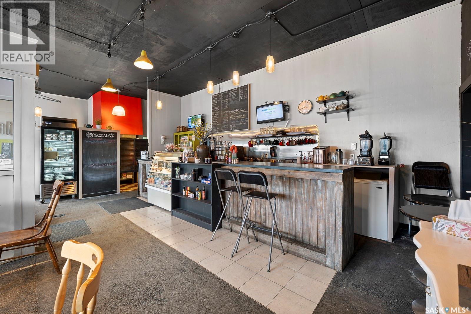 2610 13TH AVENUE - photo 4