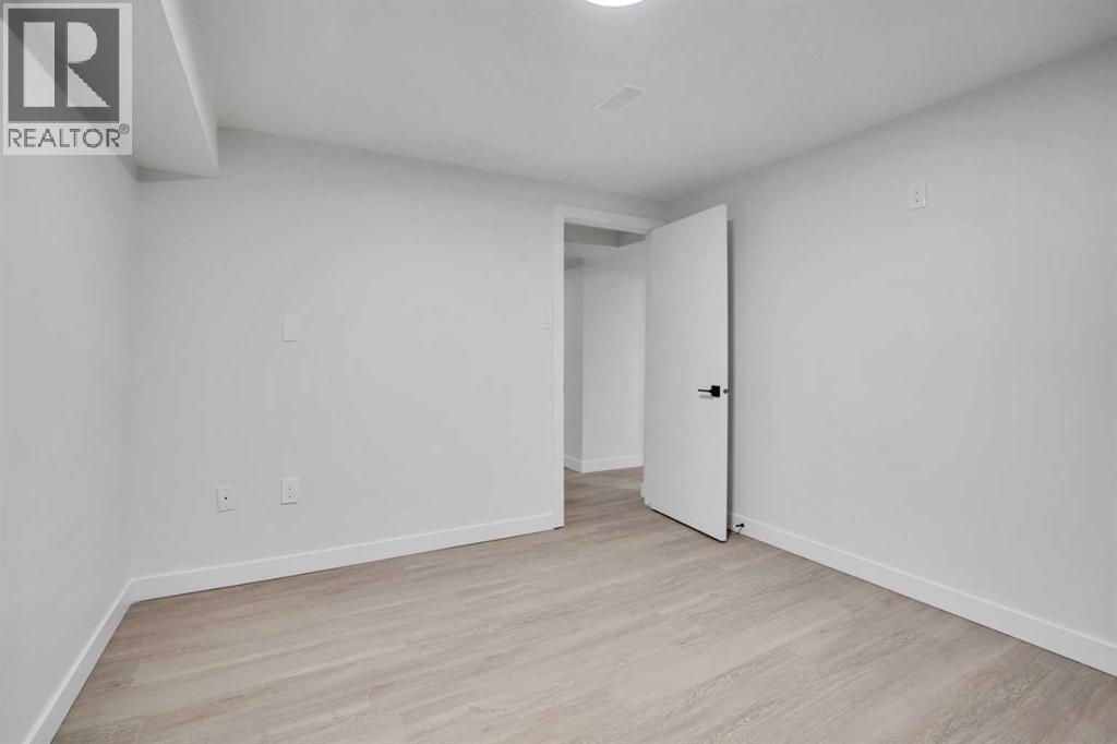 Single Family House Bungalow for Sale in  Buckthorn Road NW Thorncliffe Calgary 