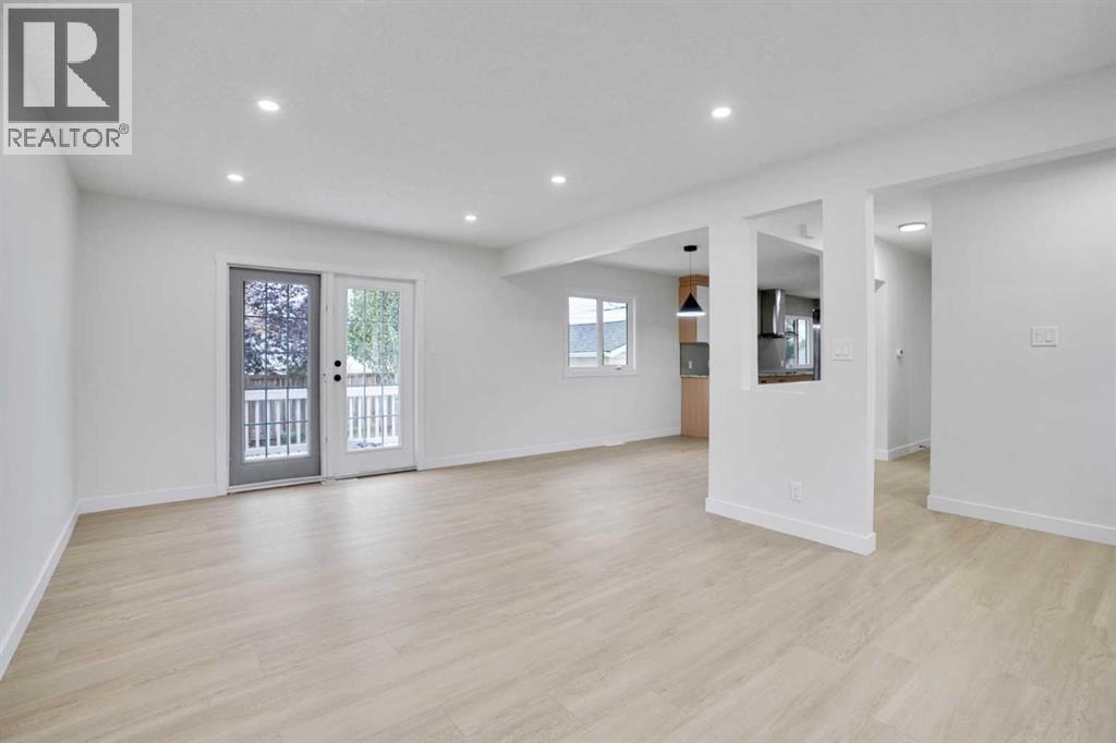 Single Family House Bungalow for Sale in  Buckthorn Road NW Thorncliffe Calgary 