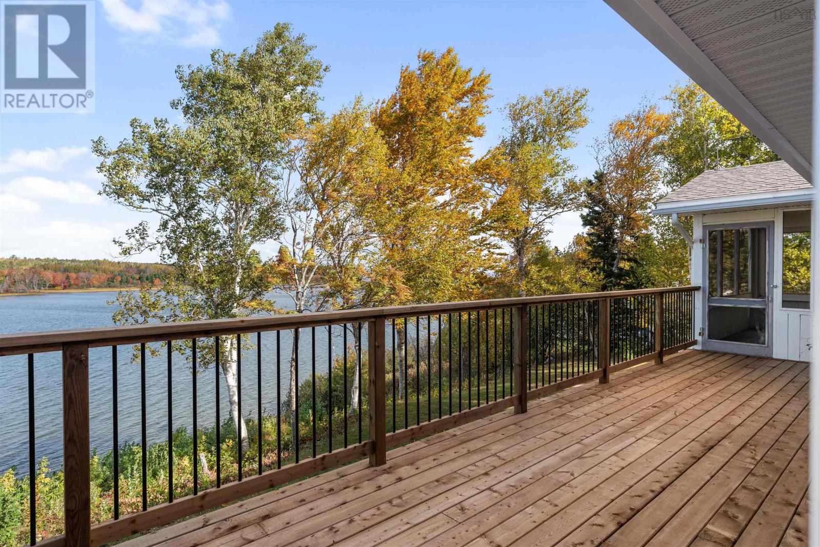 Property 15 of 50 of 83 Bay Loch Road