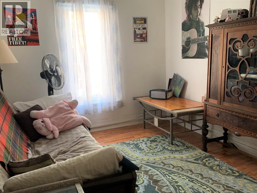 Single Family House for Sale in   Avenue SW Beltline Calgary 