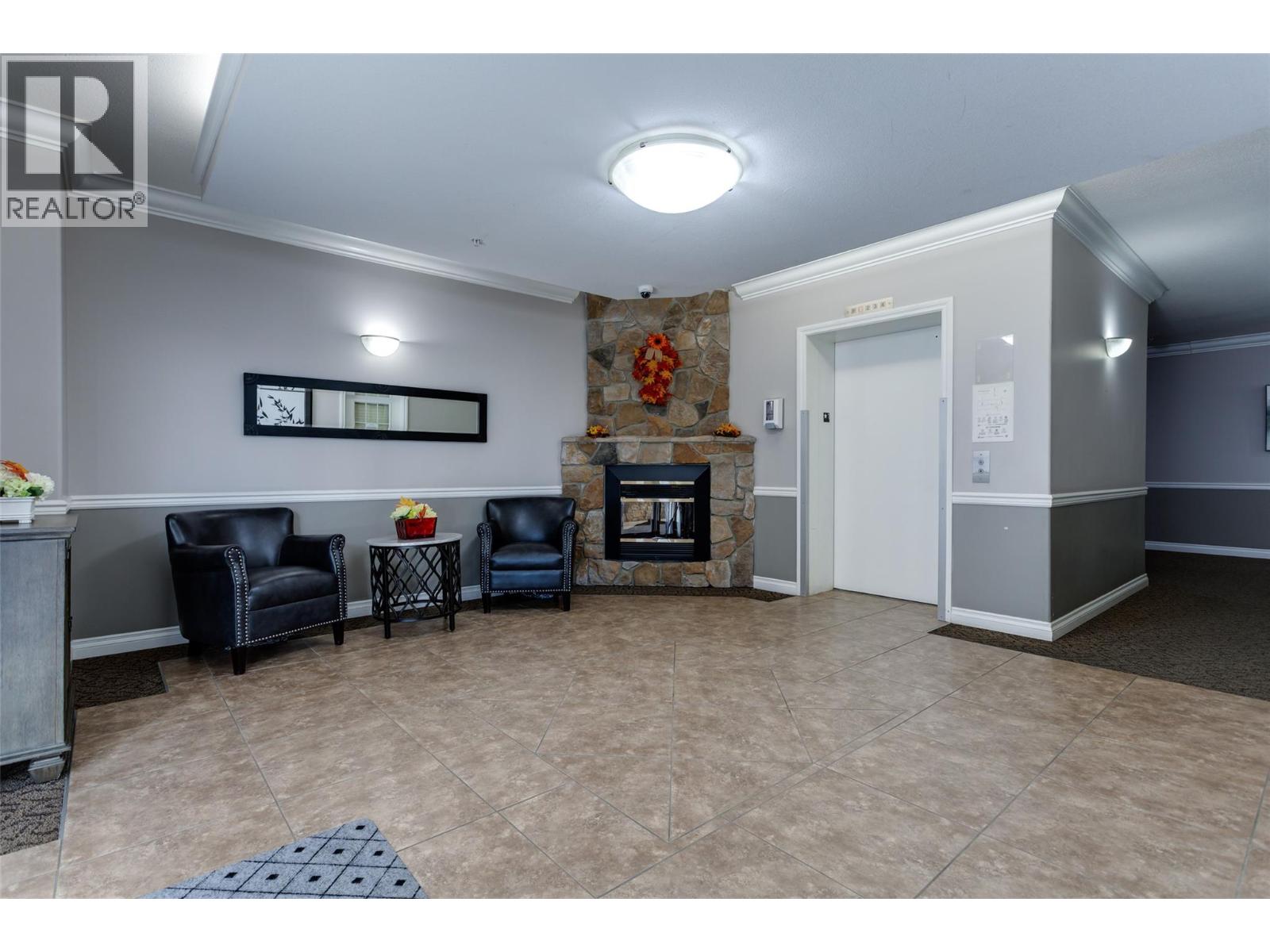 412 1007 Harvey Avenue, Kelowna