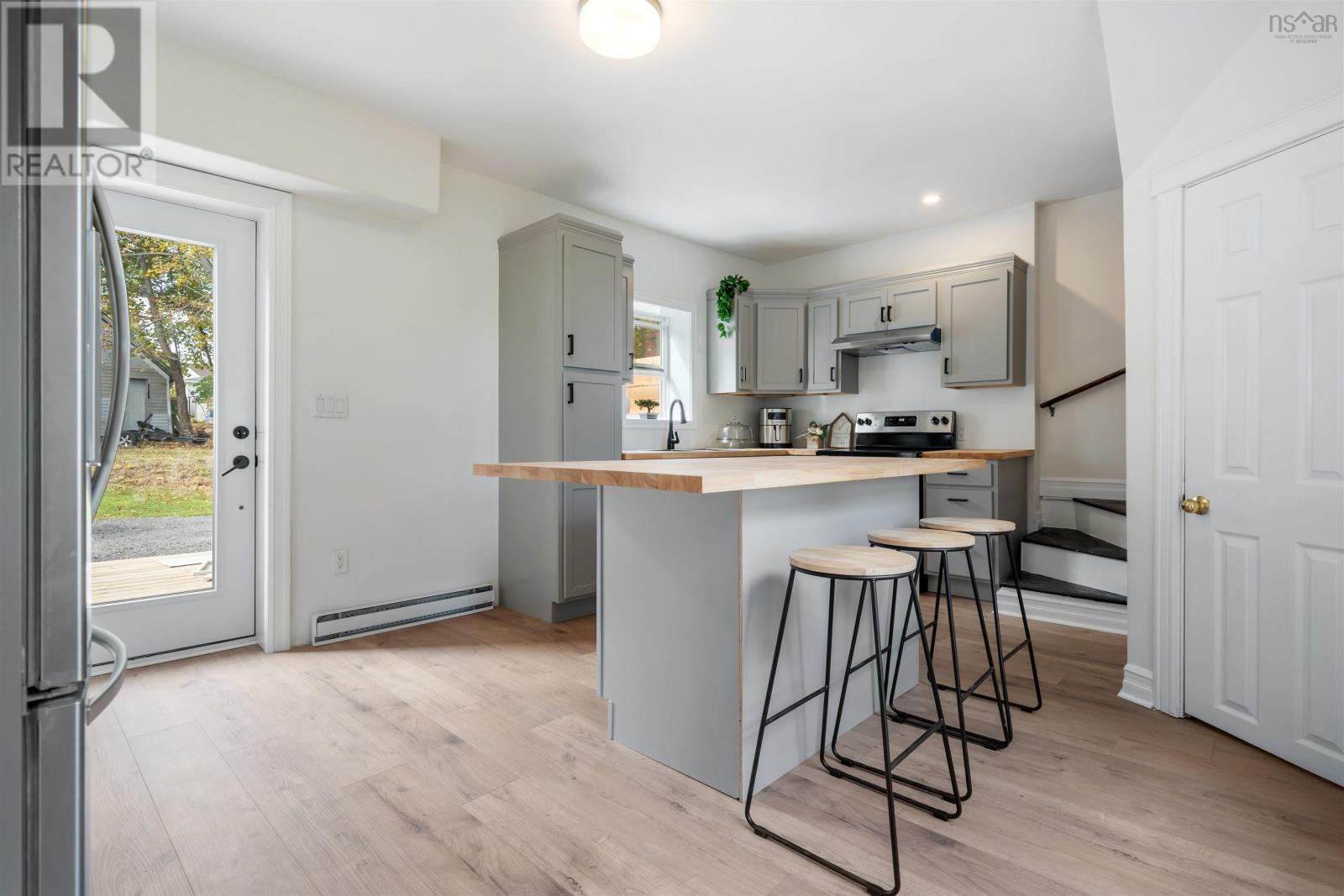 Property 24 of 49 of 48 Herbert Street