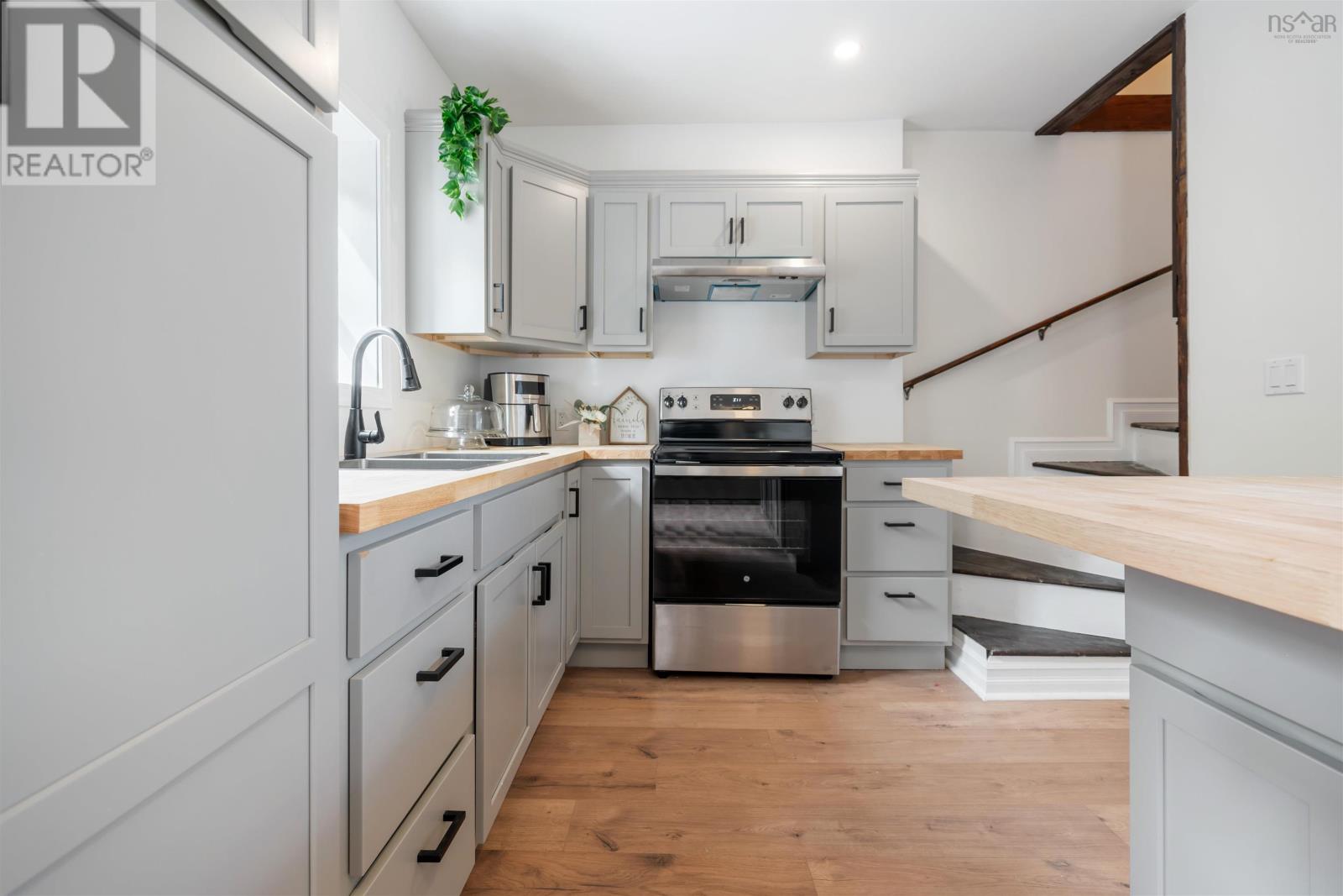 Property 26 of 49 of 48 Herbert Street