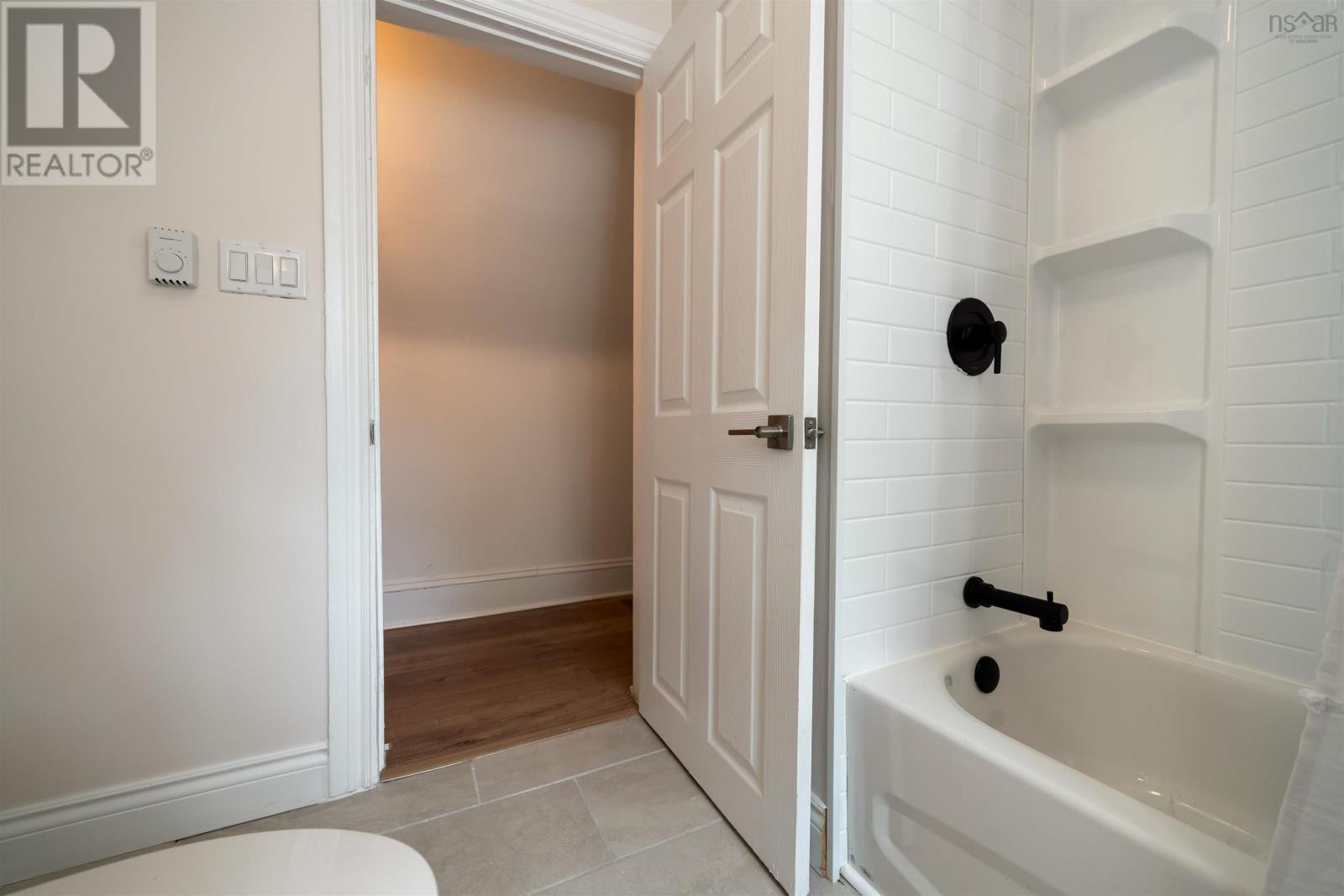 Property 45 of 49 of 48 Herbert Street