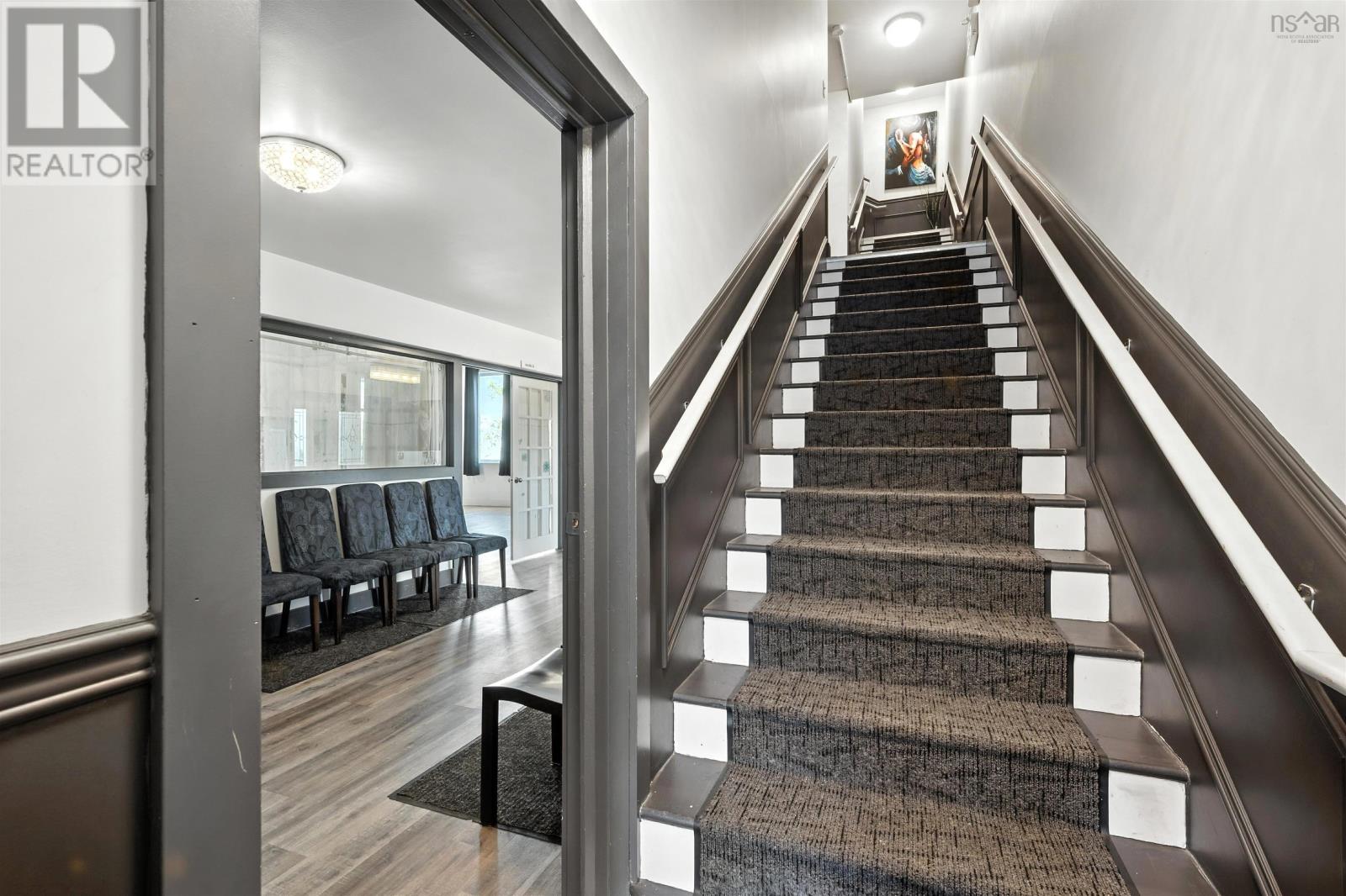 Property 39 of 49 of 59 McQuade Lake Crescent