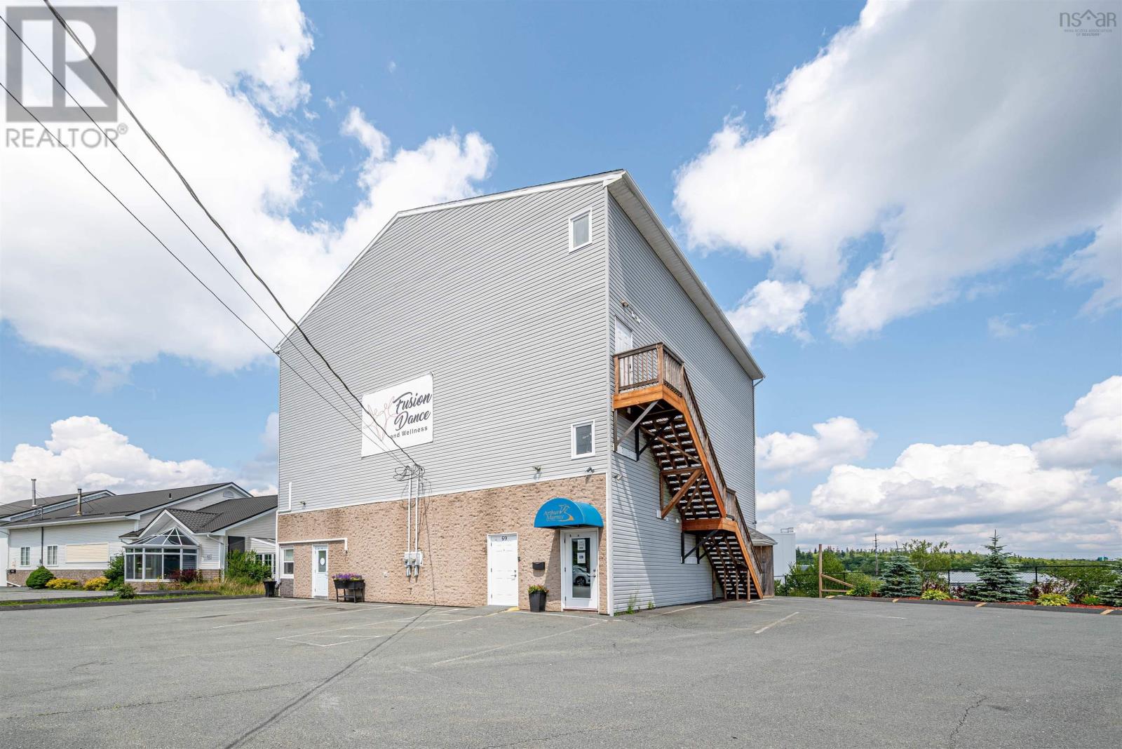 Property 19 of 49 of 59 McQuade Lake Crescent