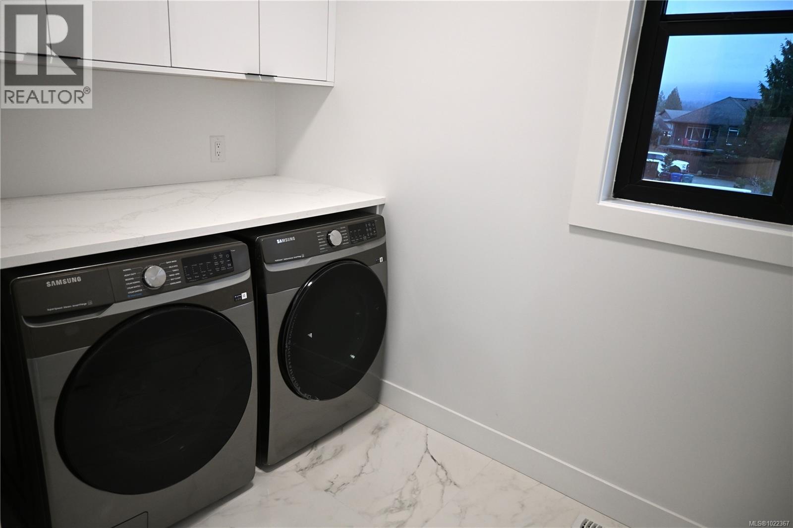 3927 Jingle Pot Rd, Nanaimo