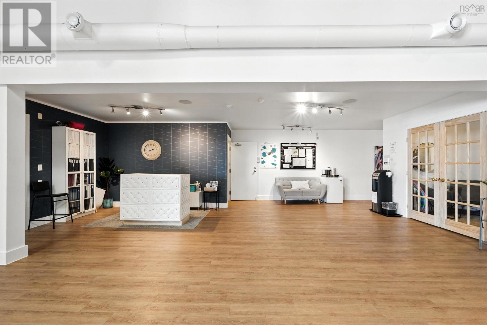 Property 14 of 49 of 59 McQuade Lake Crescent