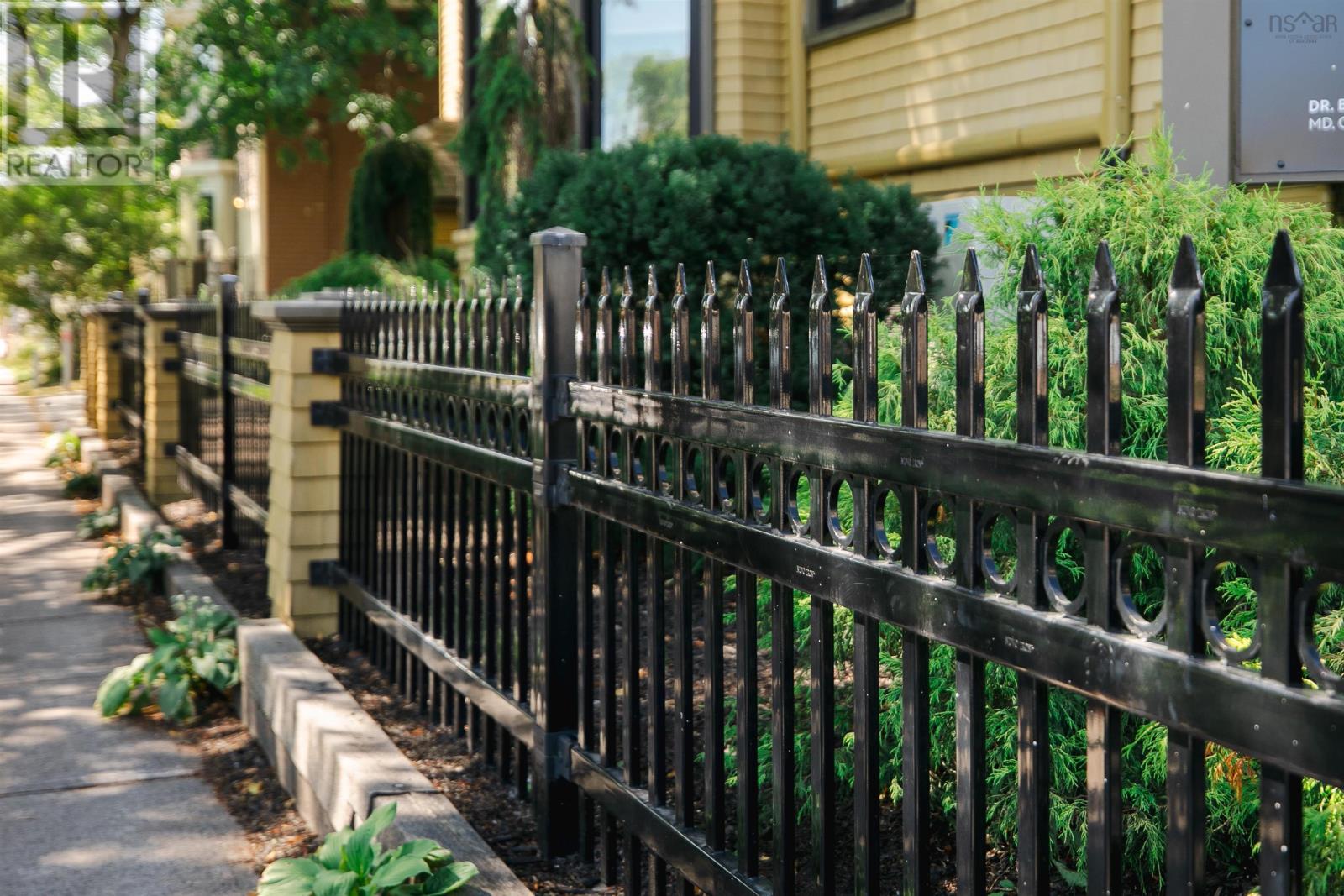 Property 49 of 50 of 6088 Coburg Road