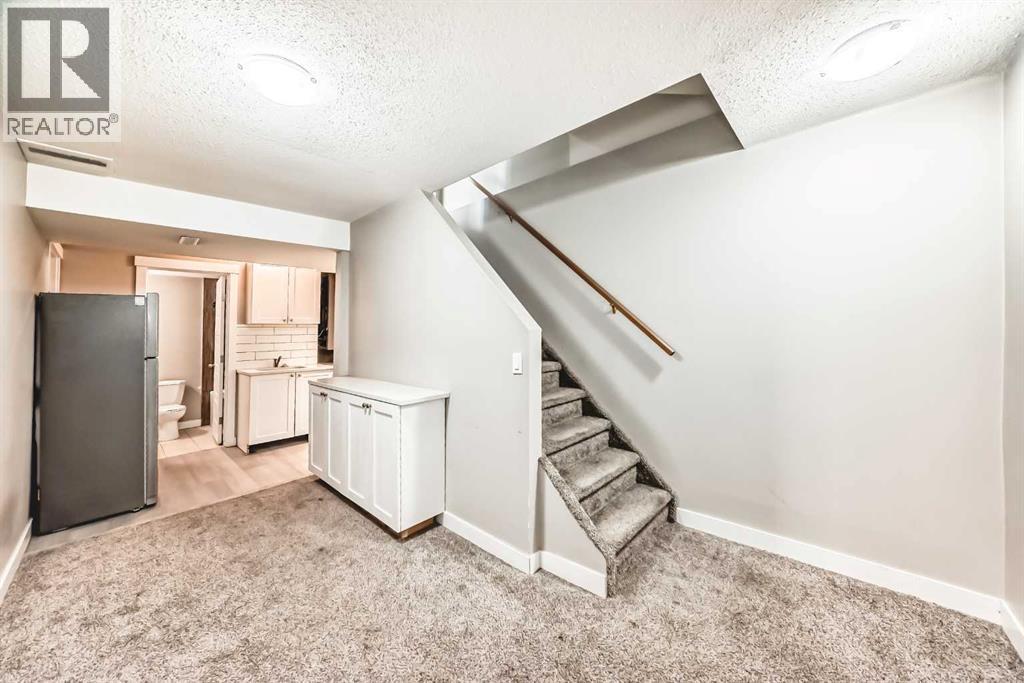 Single Family House for Sale in  Martinview Close NE Martindale Calgary 