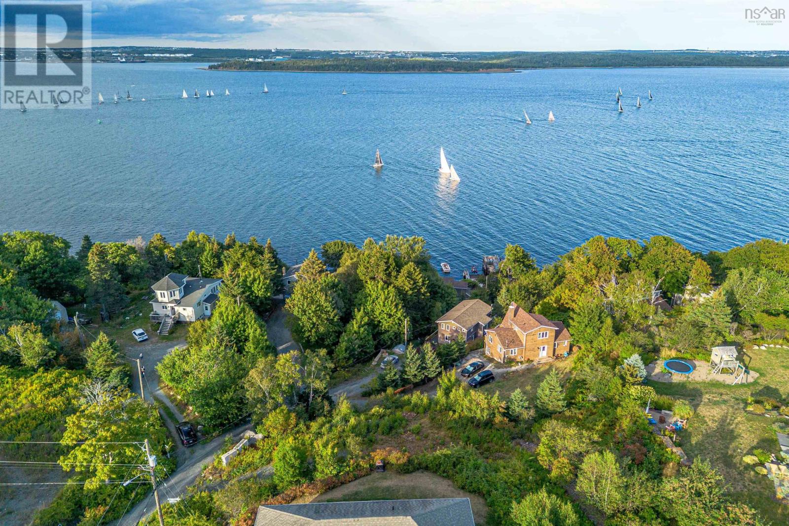 Property 10 of 16 of 1 Faraday Lane