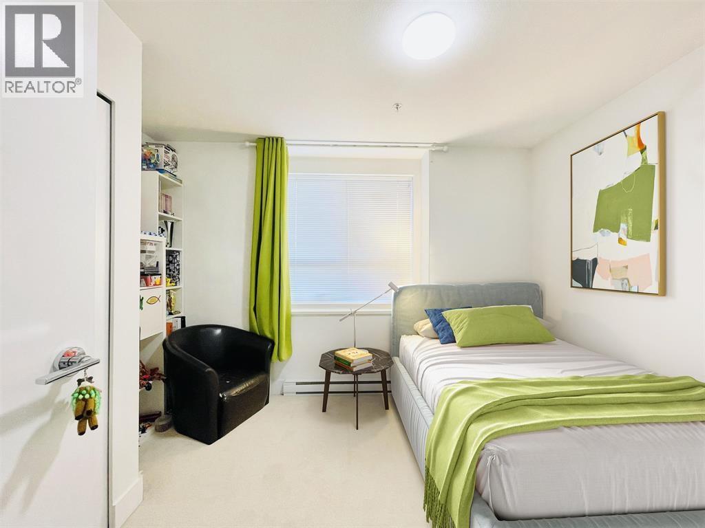 35 6868 BURLINGTON AVENUE, Burnaby