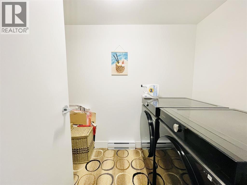 35 6868 BURLINGTON AVENUE, Burnaby