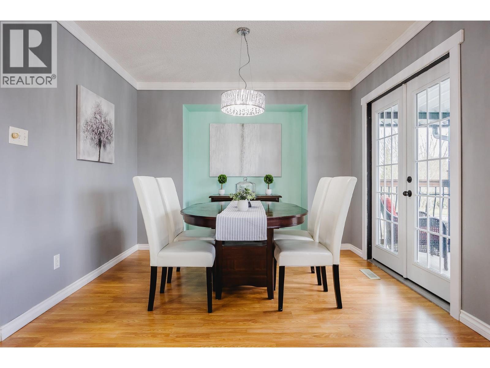 20492 THORNE AVENUE, Maple Ridge