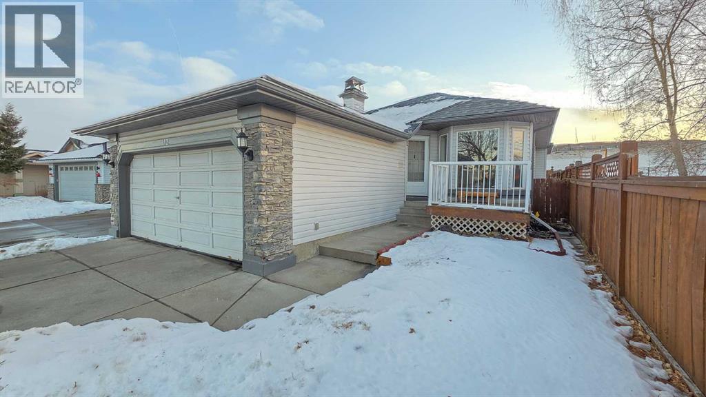 152 Valley Meadow Close NW, Calgary, Alberta