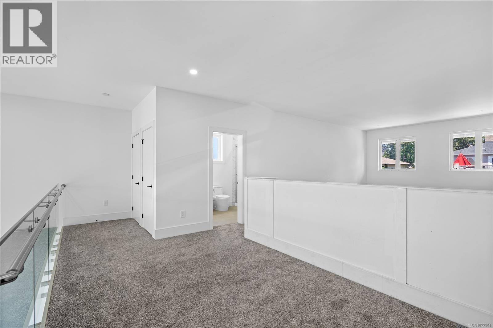 146 Cadillac Ave, Saanich