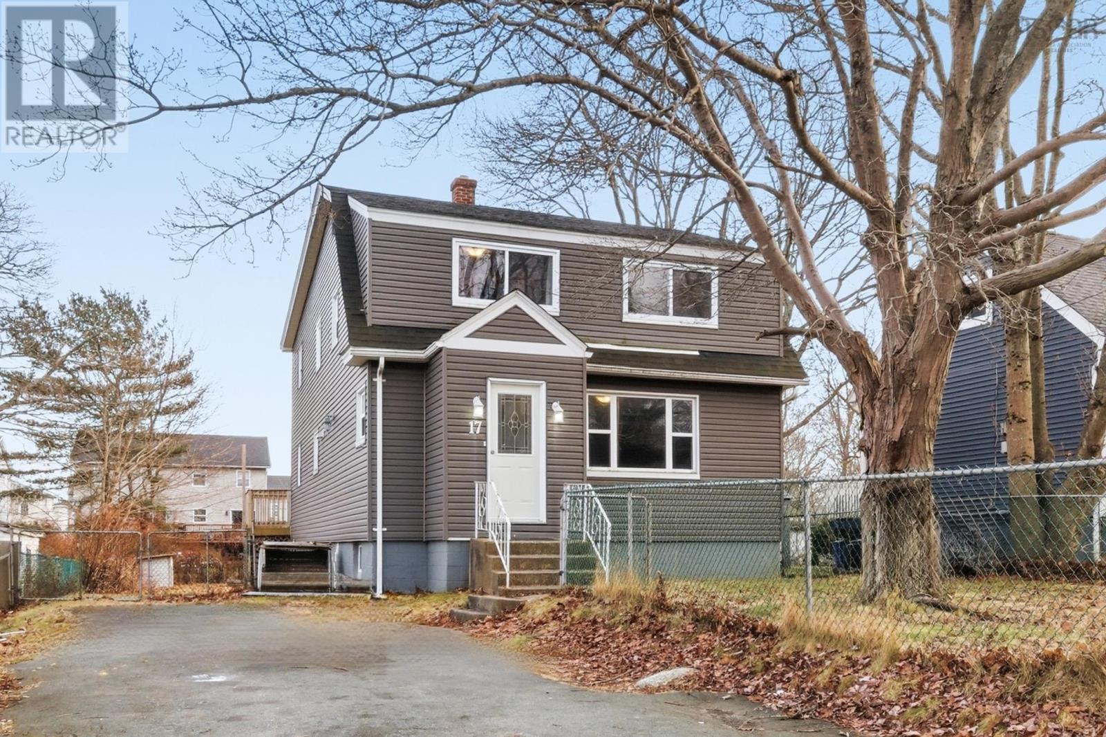 Property 34 of 45 of 17 Lewis Street