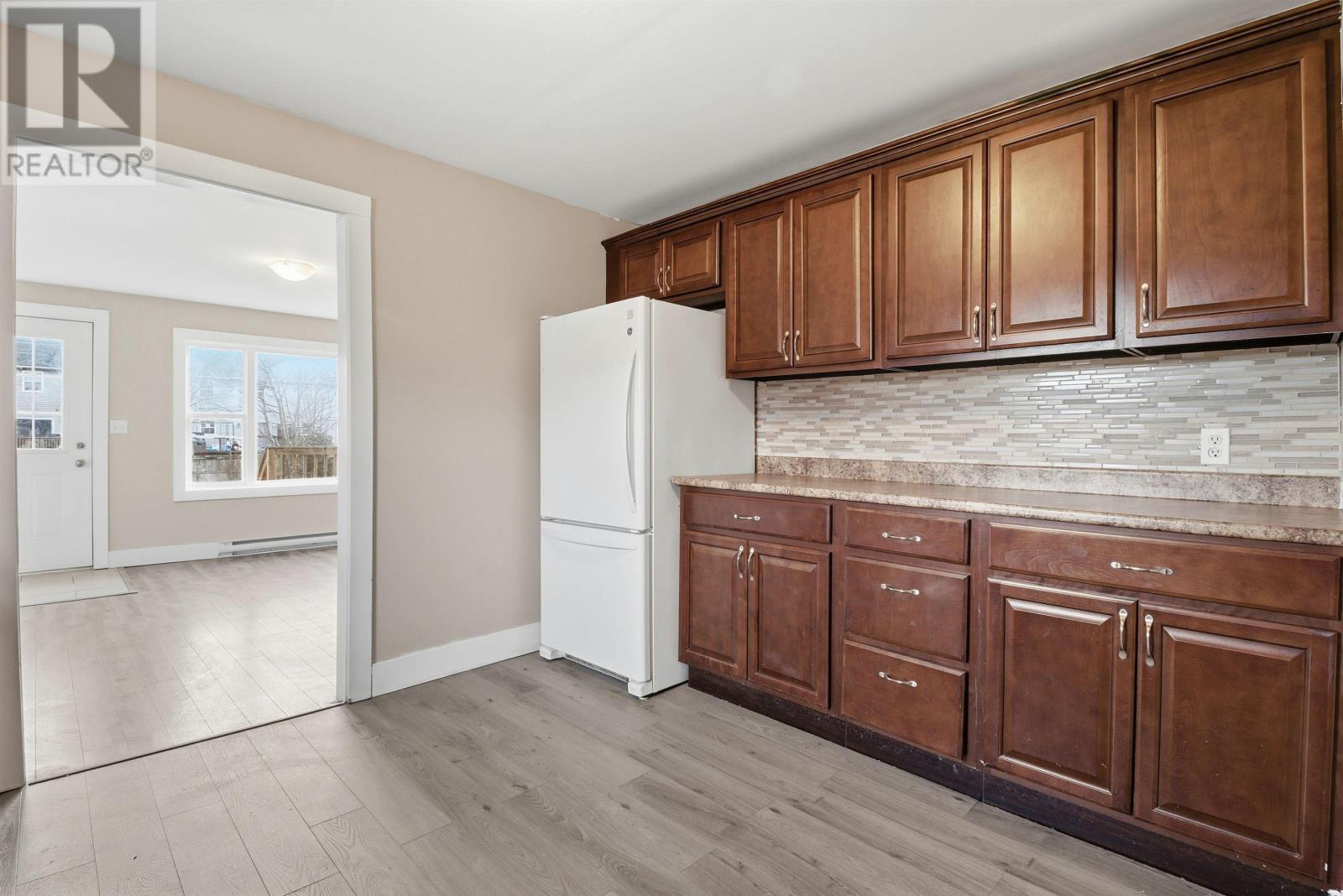 Property 8 of 45 of 17 Lewis Street