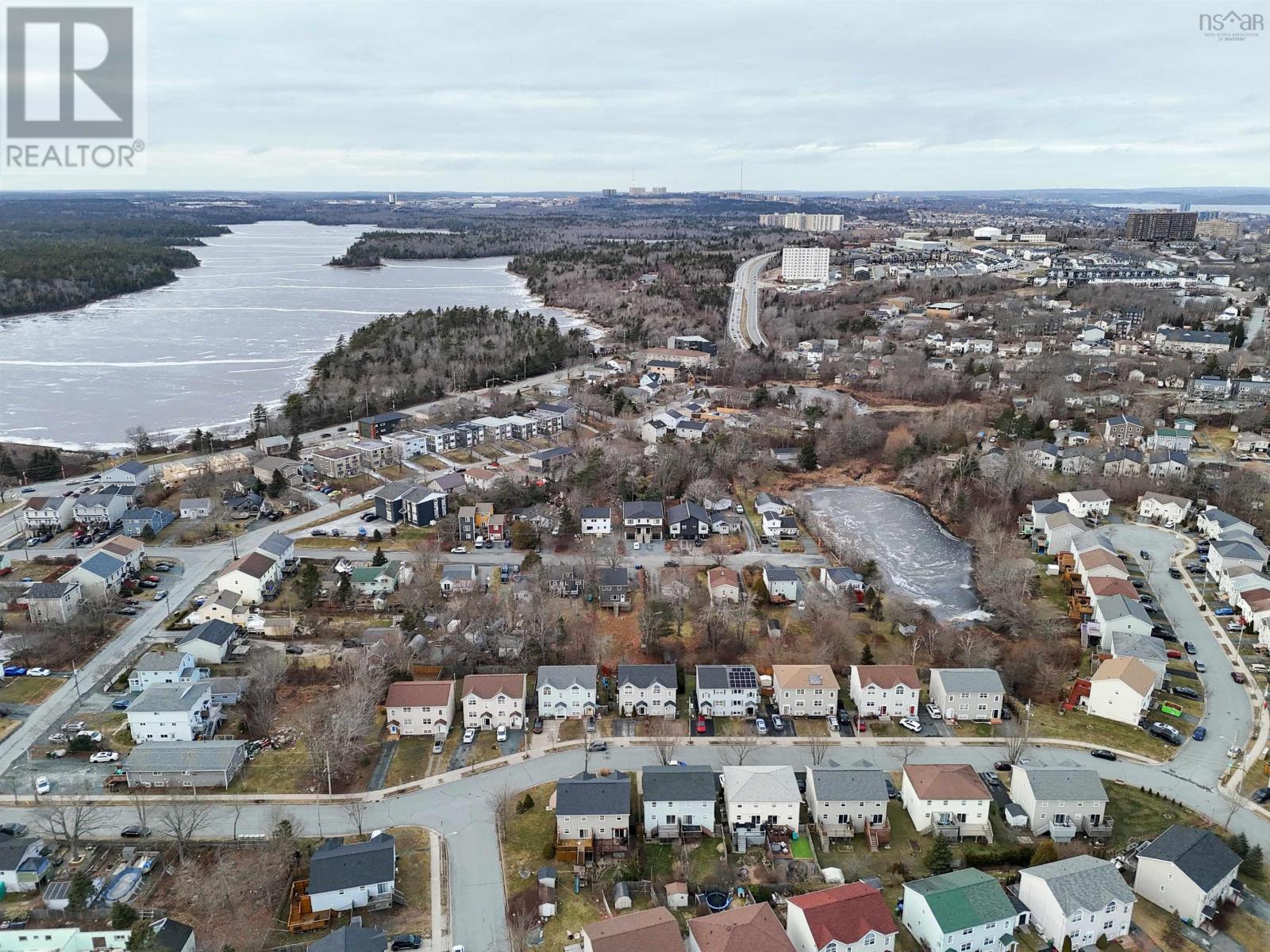 Property 43 of 45 of 17 Lewis Street