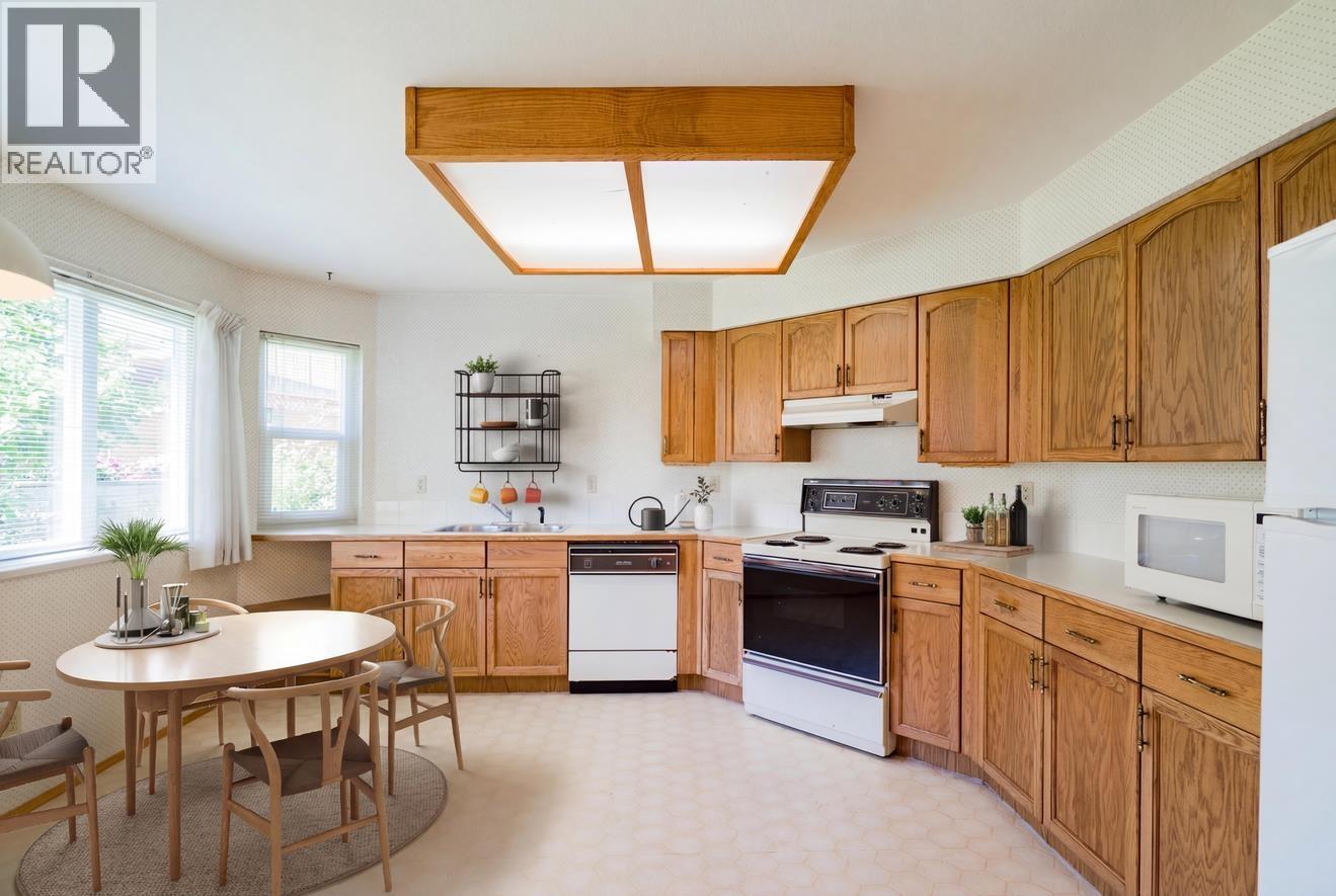 22515 116 Unit 107 photo 3