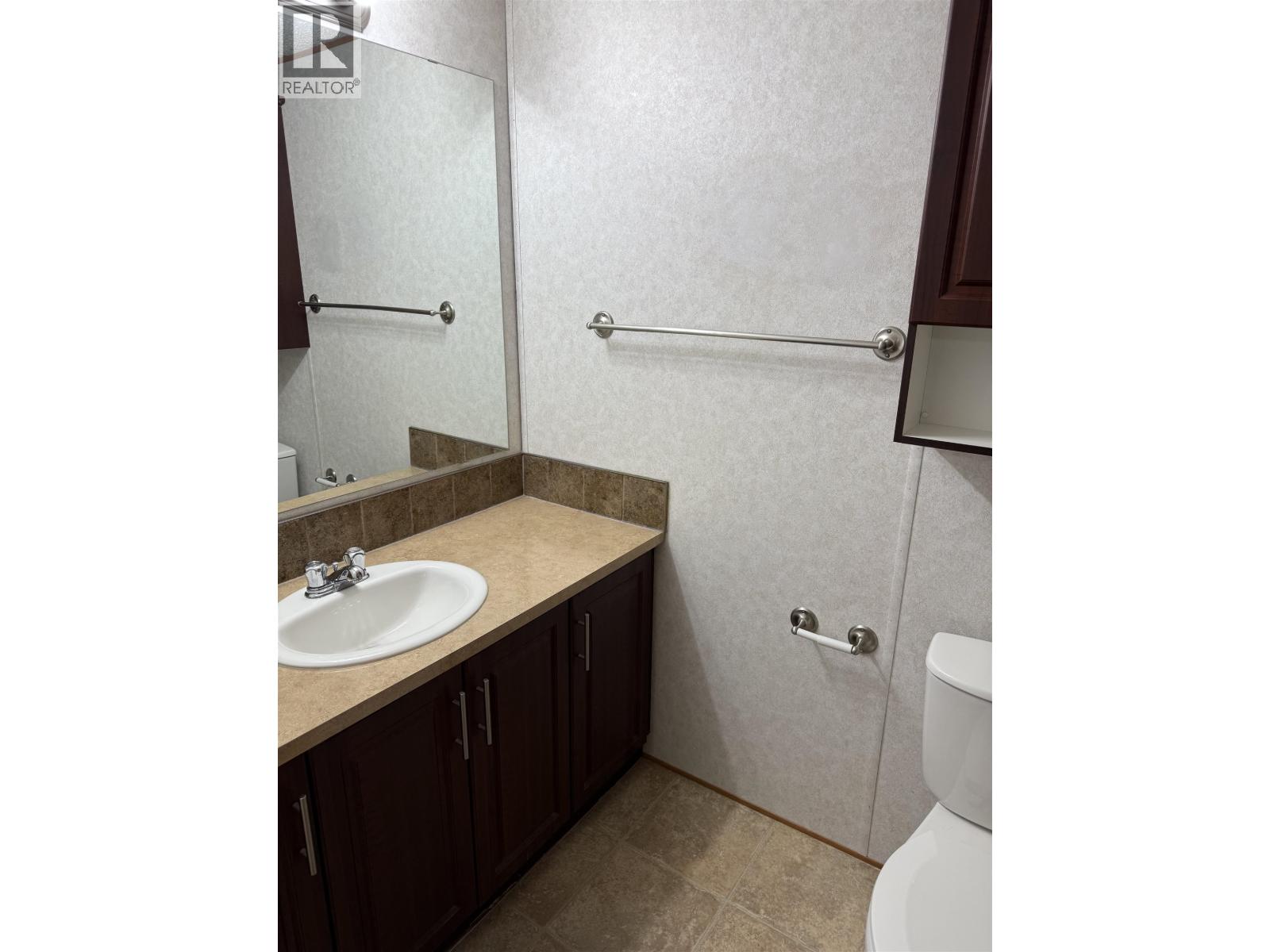 8106 85A AVENUE, Fort St. John