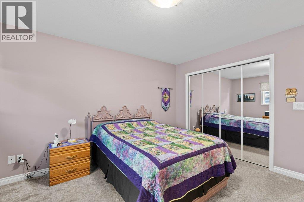 3 1231 10 Street Southwest, Salmon Arm