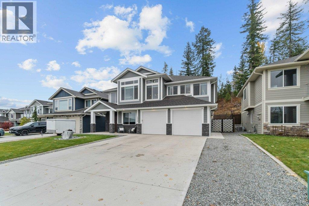  1320 24 Street Southeast, Salmon Arm