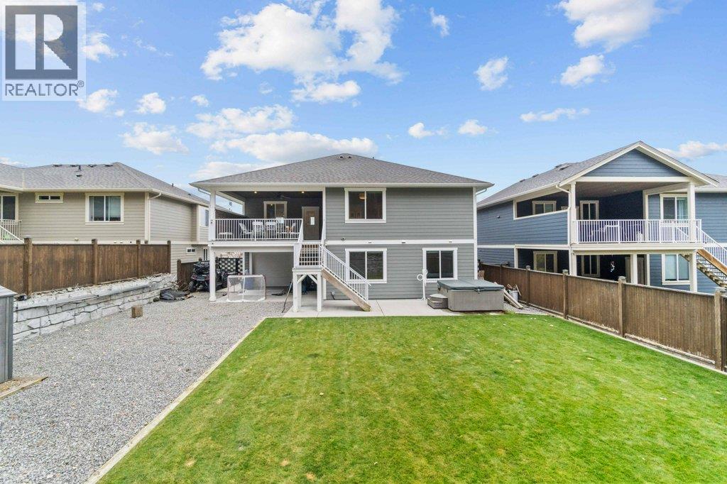  1320 24 Street Southeast, Salmon Arm