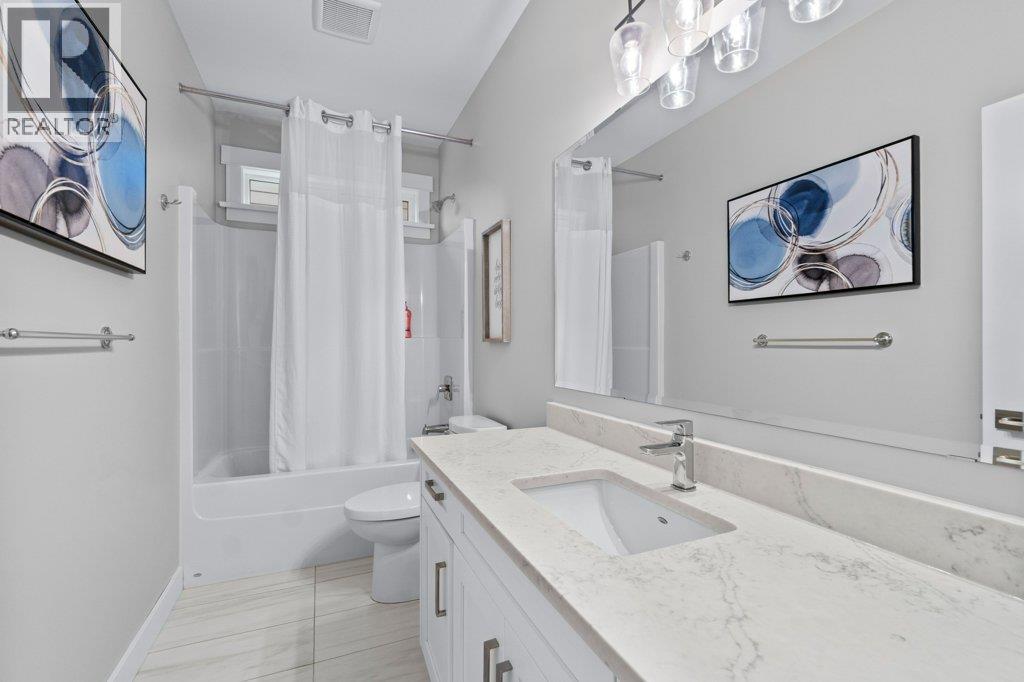  1320 24 Street Southeast, Salmon Arm