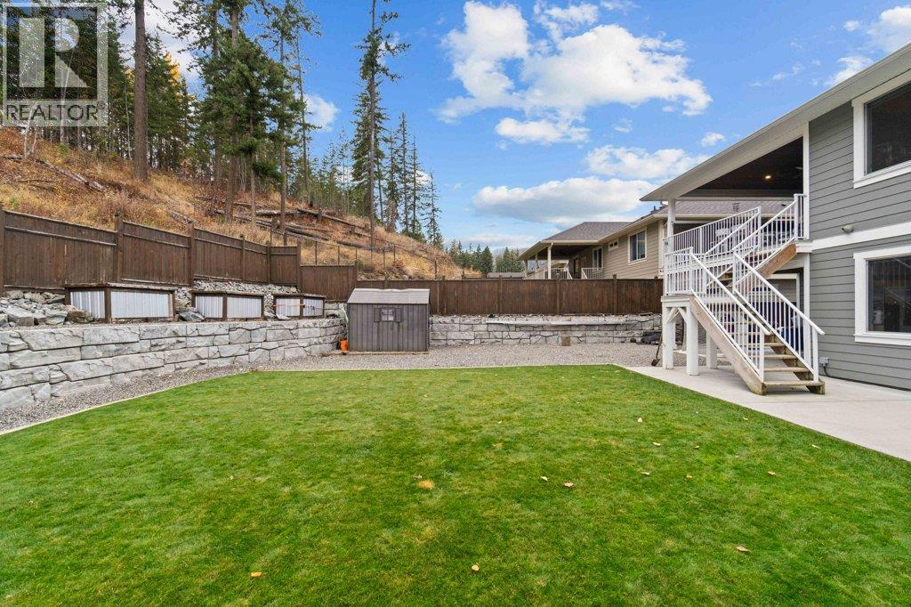  1320 24 Street Southeast, Salmon Arm