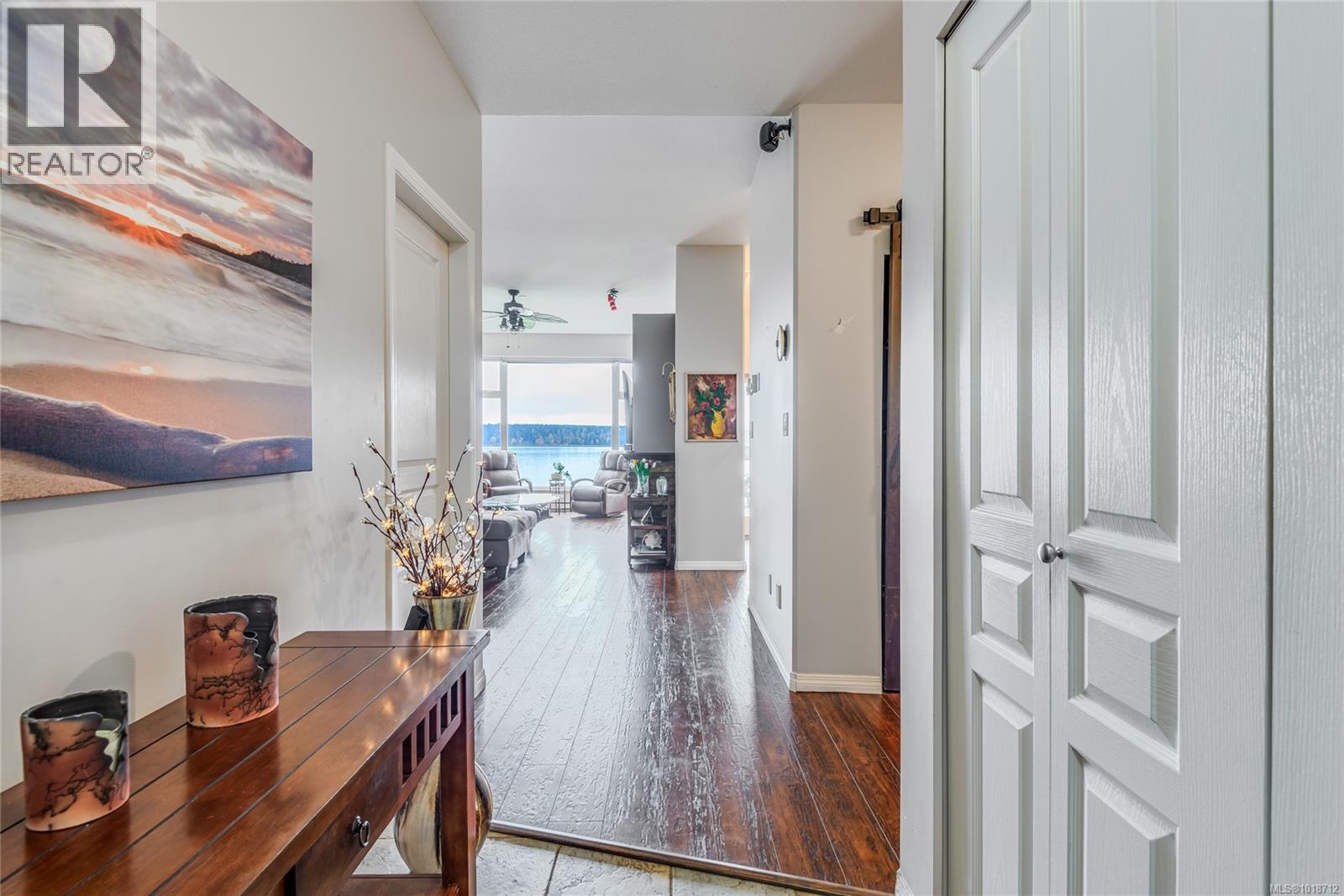 412 350 Island Hwy S, Campbell River