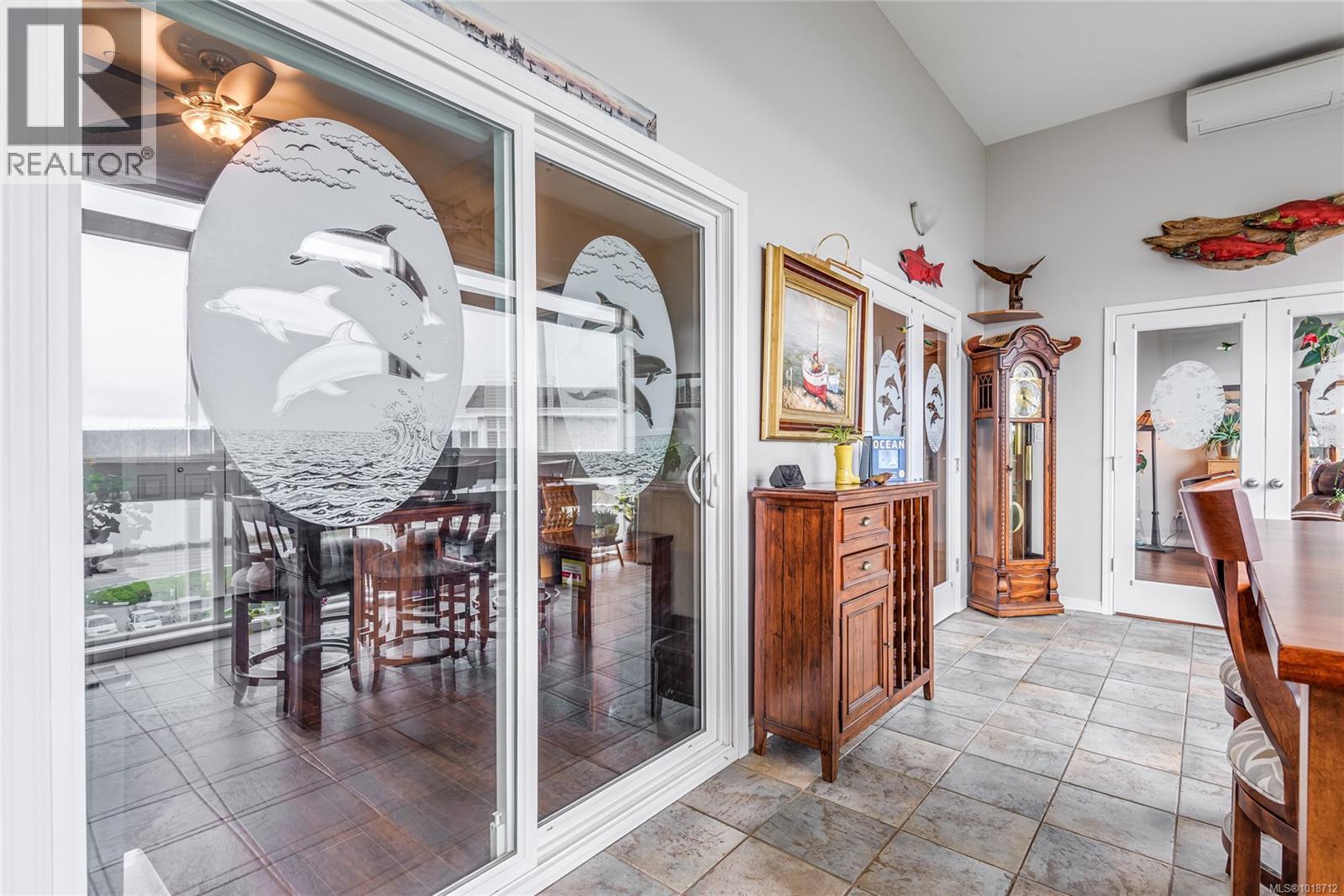 412 350 Island Hwy S, Campbell River